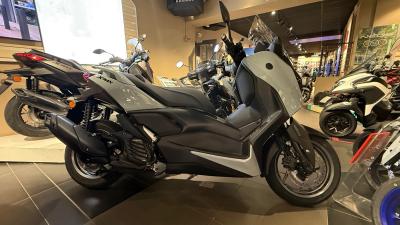 YAMAHA X-MAX 125 TECH MAX 1ER MAIN GARANTIE 5 ANS