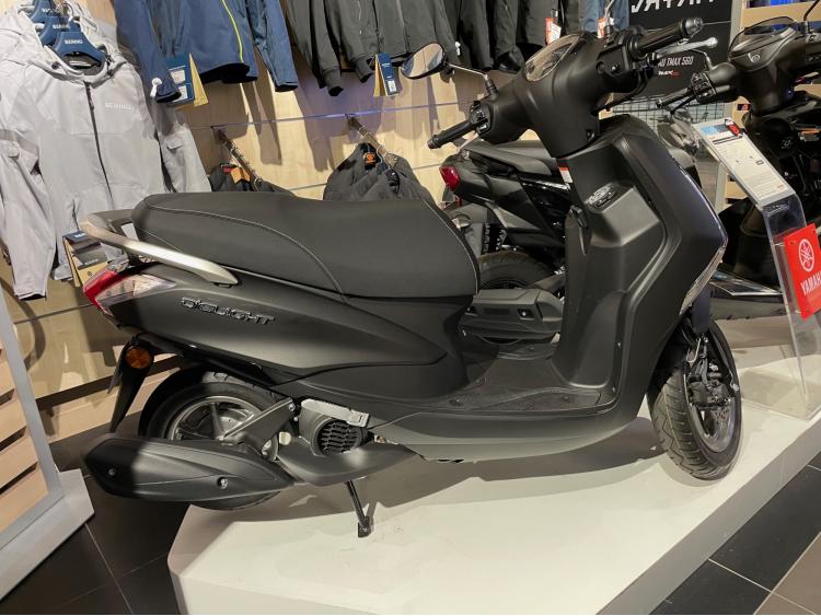 YAMAHA D'ELIGHT 125 ( typé vespa ) GARANTIE 12/2029