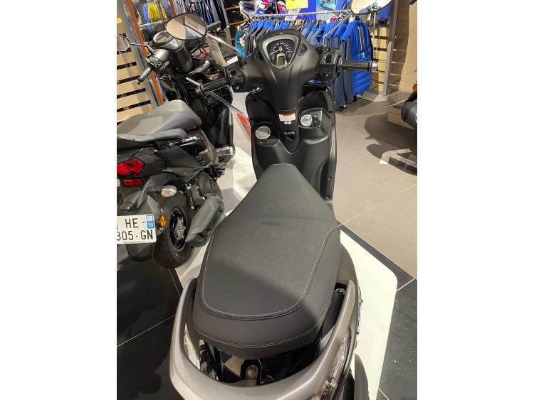 YAMAHA D'ELIGHT 125 ( typé vespa ) GARANTIE 12/2029