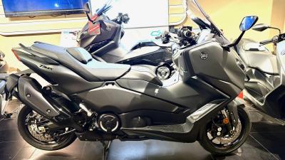YAMAHA XP T-MAX 560
