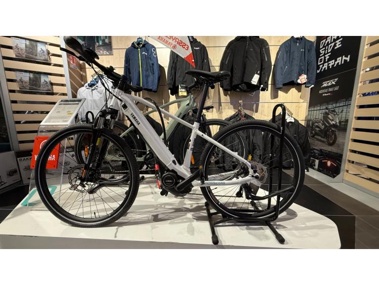 YAMAHA CROSSCORE S VELO ELECTRIQUE NEUF