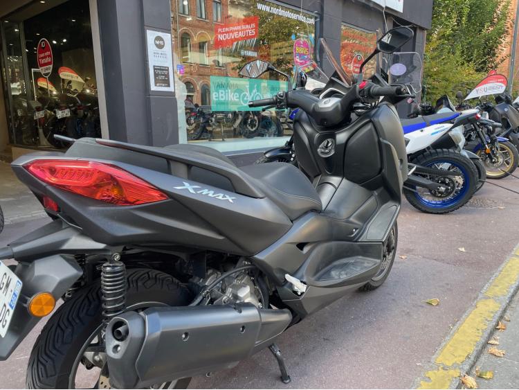 YAMAHA XMAX 300 1EREMAIN/REVISE/GARANTIE/ETATNEUF